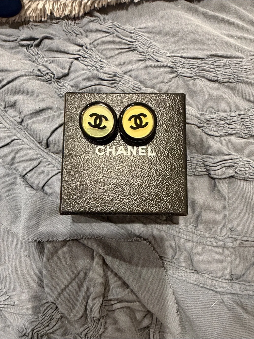 CHANEL Black & Mirrored like CC Round Clip on Earrings